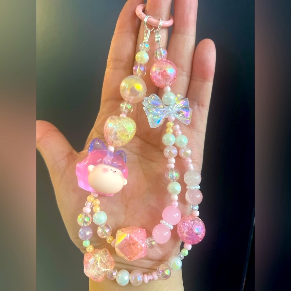 Buy 3 get 1 free💜💖💛Handmade Colorful keychain and phone chain